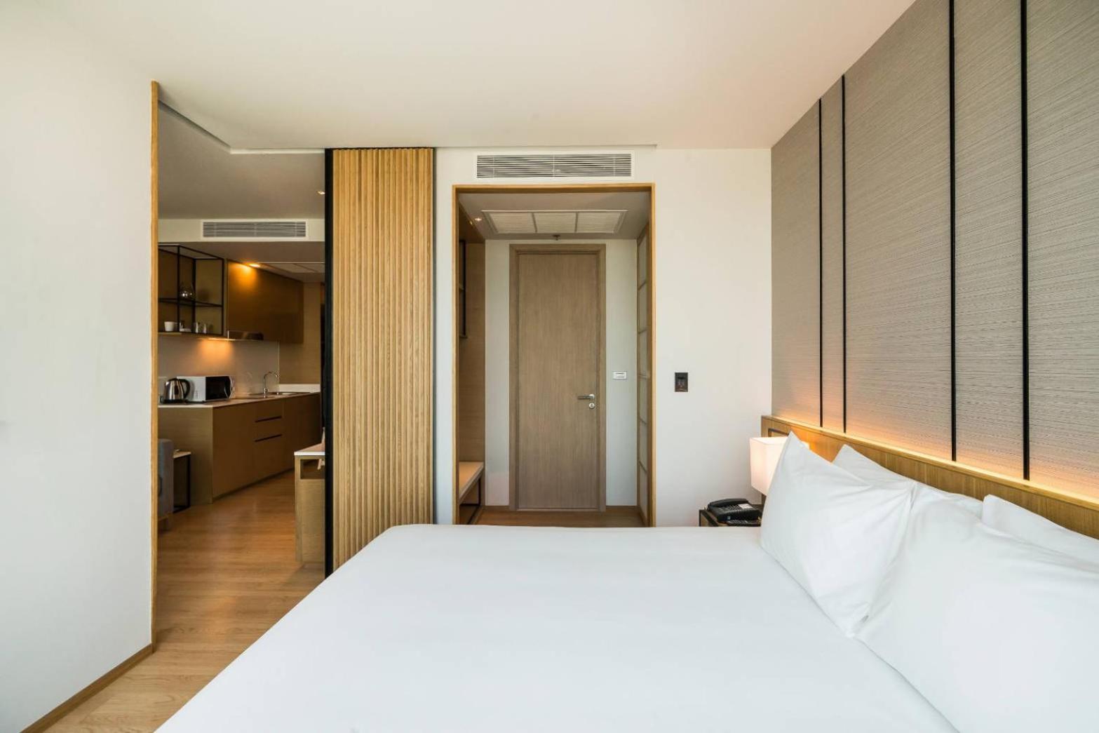 Arize Hotel Sri Racha Sziracsa Kültér fotó