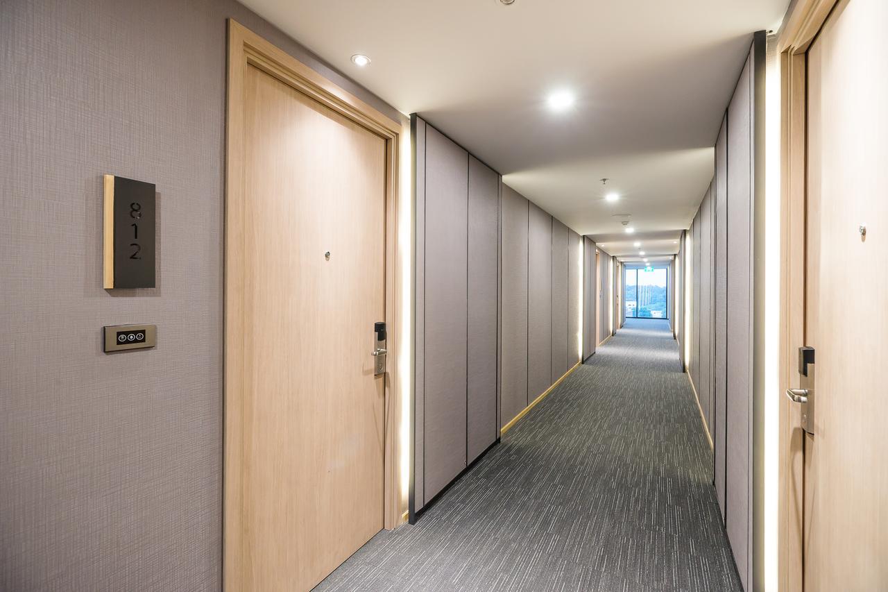 Arize Hotel Sri Racha Sziracsa Kültér fotó