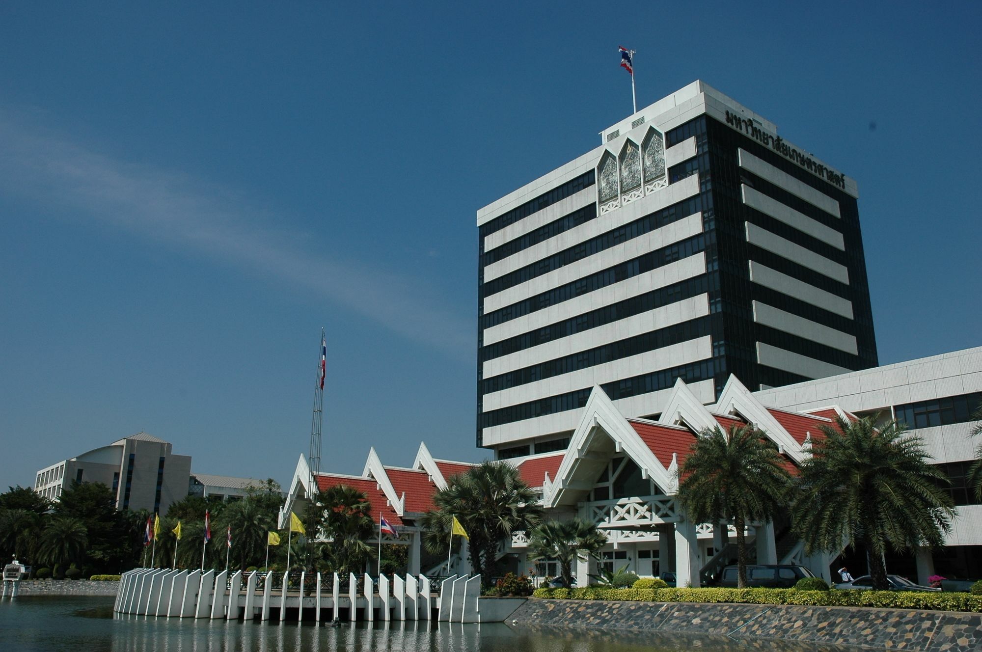 Arize Hotel Sri Racha Sziracsa Kültér fotó